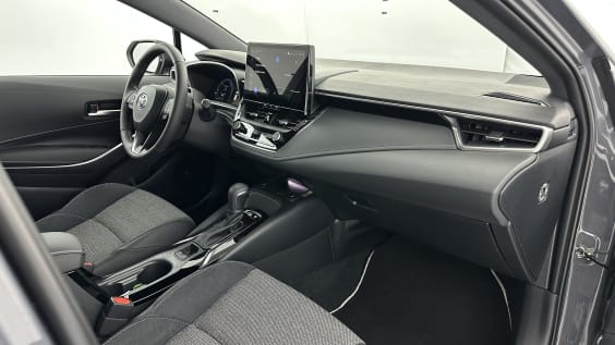 Toyota Corolla Touring Sport COROLLA TOURING SPORT 1.8 Hybride 140ch Design Gris Meteore Metallise