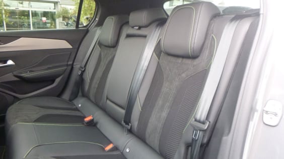 Peugeot 308 BlueHDi 130ch S&S EAT8 GT Gris Selenium