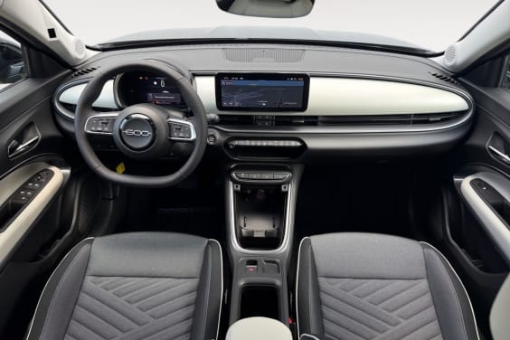 Fiat 600 1.2 HYBRID 145 LA PRIMA DCT6 Noir