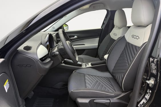 Fiat 600 1.2 HYBRID 145 LA PRIMA DCT6 Noir