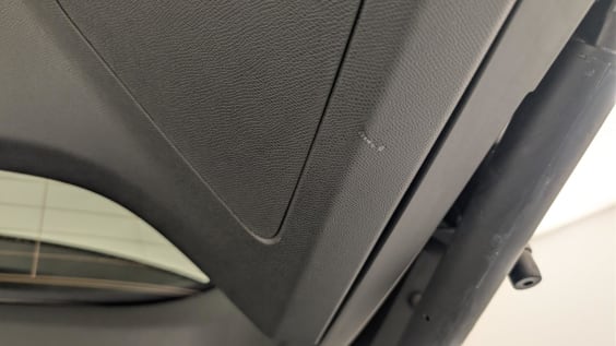 Peugeot 5008 HYBRID 145CH E-DCS6 GT Noir Perla Nera