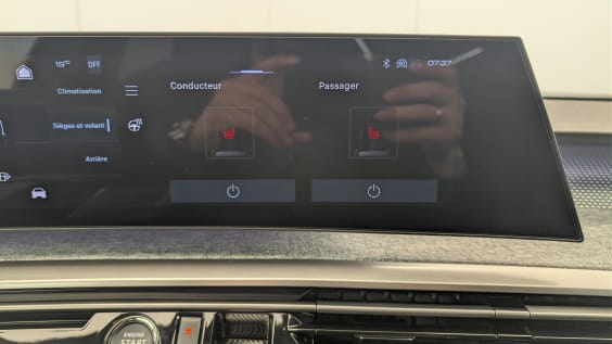 Peugeot 5008 HYBRID 145CH E-DCS6 GT Noir Perla Nera