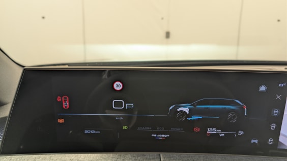 Peugeot 5008 HYBRID 145CH E-DCS6 GT Noir Perla Nera