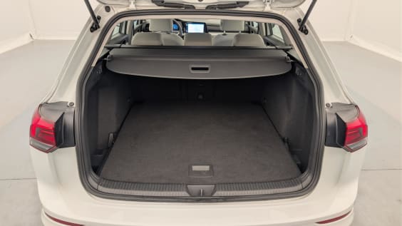 Volkswagen GOLF 8 SW 2.0 TDI SCR 115 DSG7 LIFE Blanc Pur