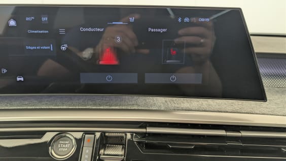 Peugeot 3008 Hybrid 145 e-DCS6 GT Bleu Obsession / Toit Noir