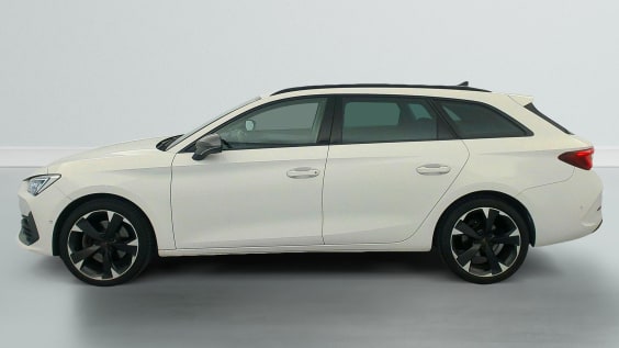 Cupra LEON Sportstourer 2.0 TDI 150 ch DSG7 V Blanc Candy