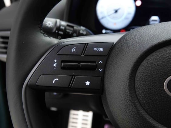 Hyundai Bayon 1.0 T-GDI 90 TECHNO Vert