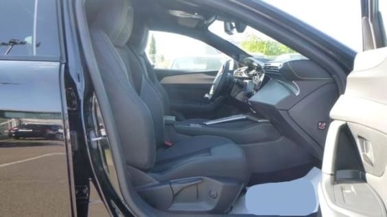 Peugeot 308 BlueHDi 130ch S&S EAT8 GT Noir Perla Nera