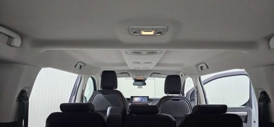 Peugeot Traveller Traveller M Diesel 180 ch Automatique Business gris artense