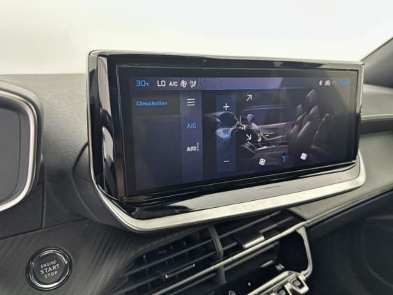 Peugeot 2008 Hybrid 145 e-DCS6 GT gris artense