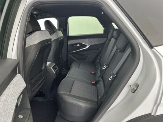 Peugeot 3008 Hybrid 145 e-DCS6 GT Blanc Okenite