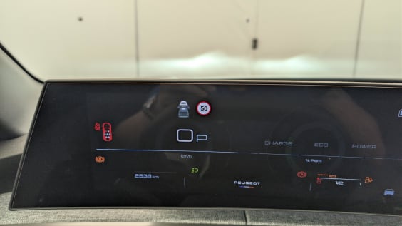 Peugeot 5008 HYBRID 145 CH E-DCS6 ALLURE Bleu Ingaro