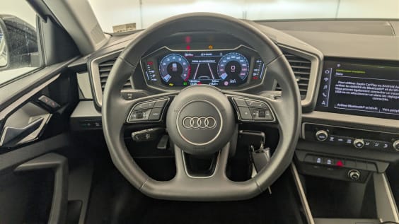Audi A1 Sportback 30 TFSI 116 ch BVM6 Design Argent Rosé / Toit Noir