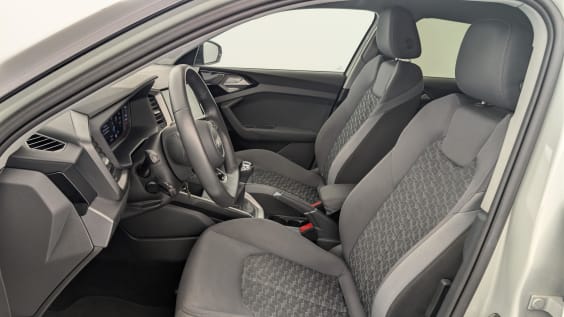 Audi A1 Sportback 30 TFSI 116 ch BVM6 Design Argent Rosé / Toit Noir