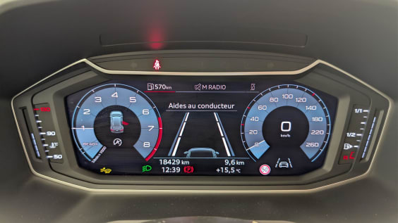 Audi A1 Sportback 30 TFSI 116 ch BVM6 Design Argent Rosé / Toit Noir
