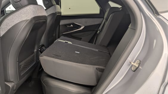 Peugeot 3008 Hybrid 145 e-DCS6 GT Gris Artense / Toit Noir