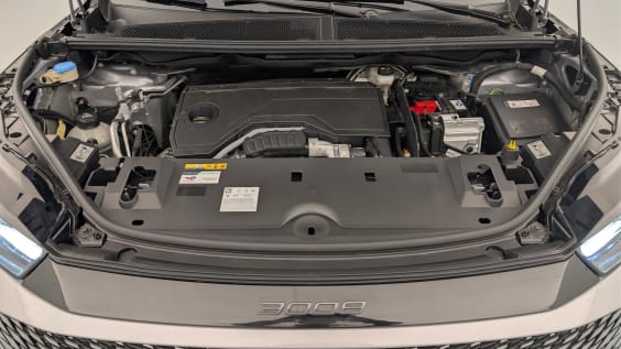 Peugeot 3008 Hybrid 145 e-DCS6 GT Gris Artense / Toit Noir