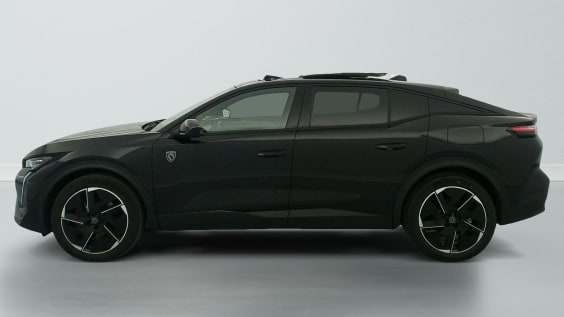 Peugeot 408 PHEV 180 e-EAT8 GT Noir Perla Nera