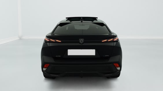 Peugeot 408 PHEV 180 e-EAT8 GT Noir Perla Nera