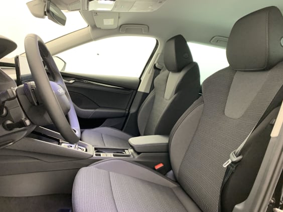 Skoda Octavia Combi 2.0 TDI 150 ch SCR DSG7 Selection Noir Magic Métallisé