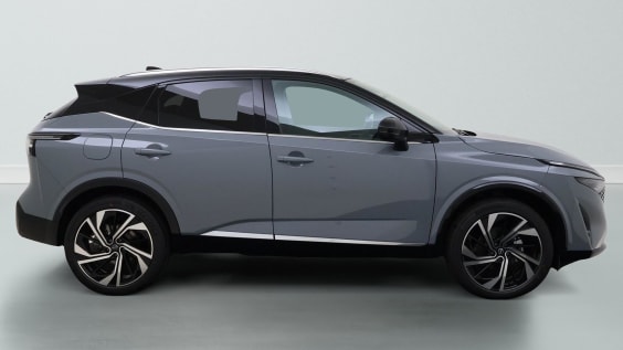Nissan QASHQAI Tekna Plus 1.3 DIG-T Mild Hybrid 158 hp X-TRONIC Grey