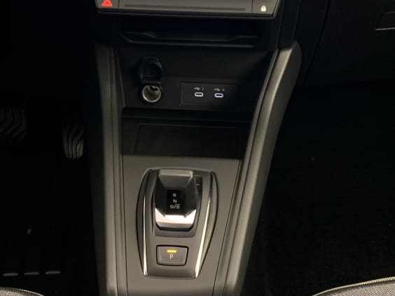 Renault CAPTUR E-Tech full hybrid 160 ch Techno Gris Cassiopée / Toit Noir Étoilé