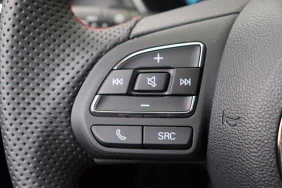 MG HS Comfort PHEV 1.5 P 6AT 2WD Silver