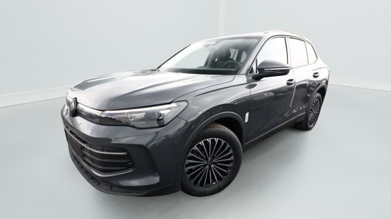 Volkswagen Tiguan 150 DSG Gris