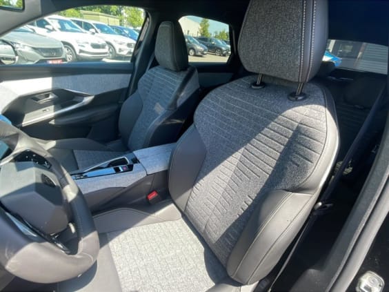 Peugeot 3008 1.2 hybrid 145 allure e-dcs6 Noir