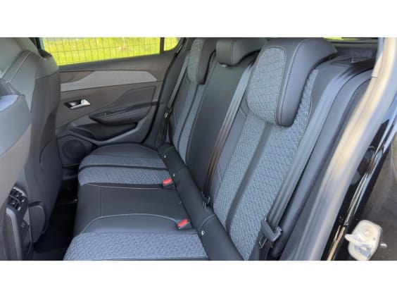 Peugeot 308 BlueHDi 130ch S&S EAT8 Allure Noir Perle Nera