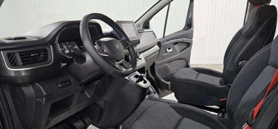 Renault Trafic Trafic Blue dCi 170 auto Techno Noir Midnight