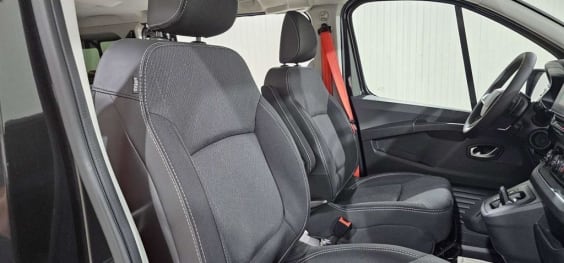 Renault Trafic Trafic Blue dCi 170 auto Techno Noir Midnight
