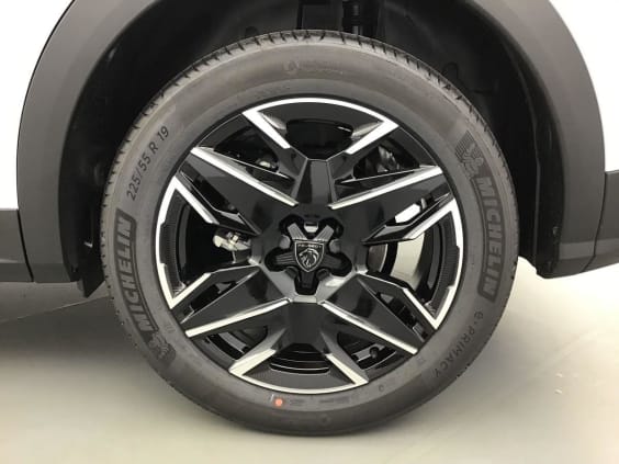 Peugeot 3008 Phase 4 Gt 1.2 HYBRID 145 Blanc Okenite