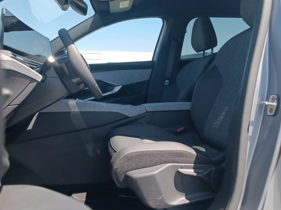 Peugeot 5008 Hybrid 145 allure e-dcs6 gris artense