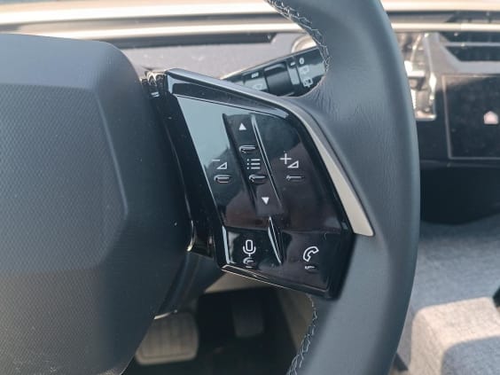 Peugeot 5008 Hybrid 145 allure e-dcs6 gris artense