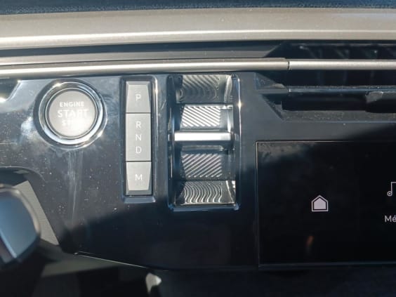 Peugeot 5008 Hybrid 145 allure e-dcs6 gris artense