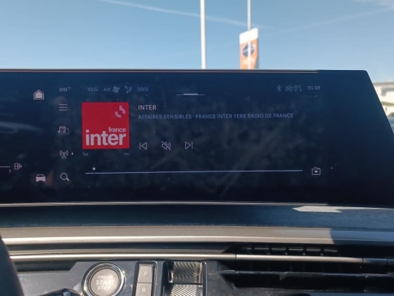 Peugeot 5008 Hybrid 145 allure e-dcs6 gris artense