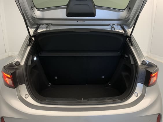 MG MG3 1.5 L Hybrid+ 195 ch Luxury Cosmic Silver 
