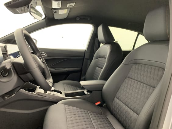 MG MG3 1.5 L Hybrid+ 195 ch Luxury Cosmic Silver 