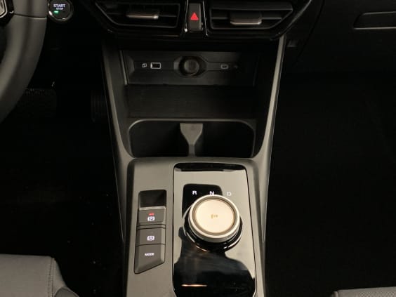 MG MG3 1.5 L Hybrid+ 195 ch Luxury Pebble Black