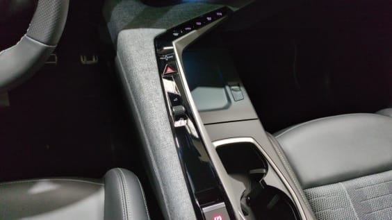 Peugeot 3008 Hybrid 145 e-DCS6 GT Blanc Okenite / Toit Noir
