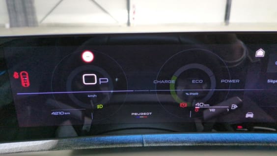 Peugeot 5008 HYBRID 145CH E-DCS6 GT Gris Titane / Toit Noir