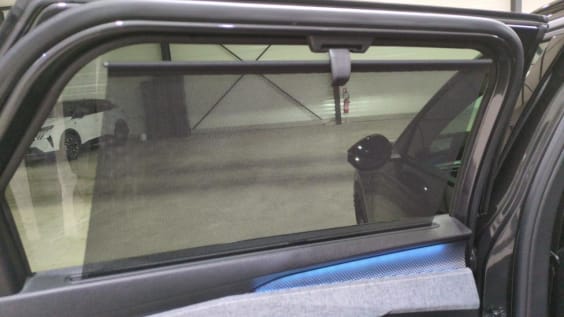 Peugeot 5008 HYBRID 145CH E-DCS6 GT Gris Titane / Toit Noir