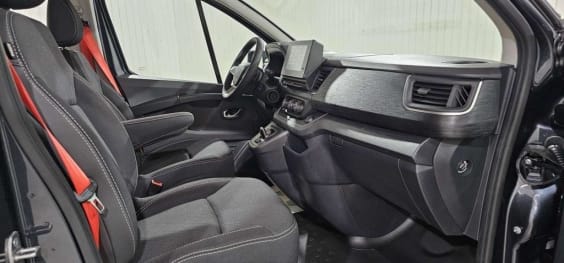 Renault Trafic Trafic Blue dCi 170 auto Techno Gris Comète