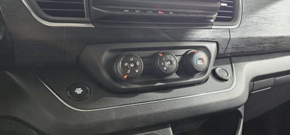 Renault Trafic Trafic Blue dCi 170 auto Techno Gris Comète