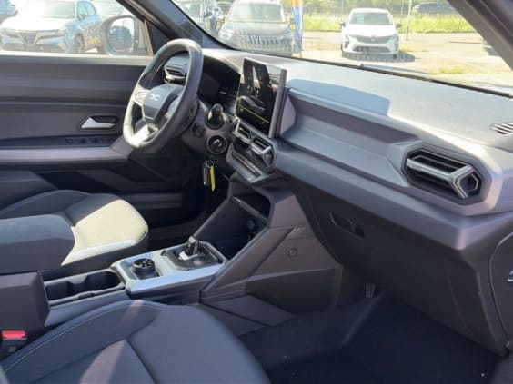 Dacia DUSTER 1.2 hybrid-g 150 expression 4x4 Gris Schiste
