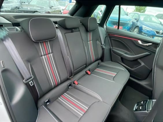 Skoda Kamiq 1.0 tsi evo 2 116 monte carlo dsg7 Blanc Nacre