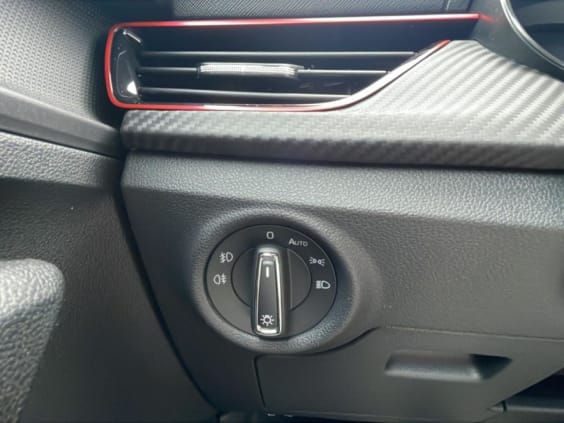 Skoda Kamiq 1.0 tsi evo 2 116 monte carlo dsg7 Gris Graphite