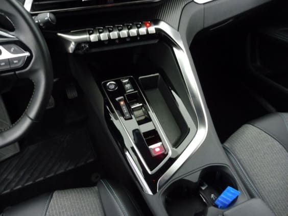 Peugeot 3008 HYBRID 136CH ALLURE PACK E-DCS6 Gris C