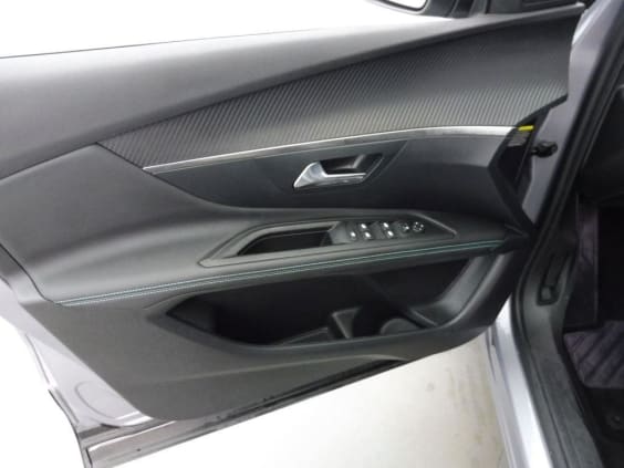 Peugeot 3008 HYBRID 136CH ALLURE PACK E-DCS6 Gris C